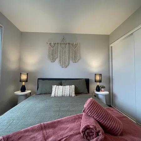Luxury 4 Bedroom Family Retreat Lincoln Exterior photo