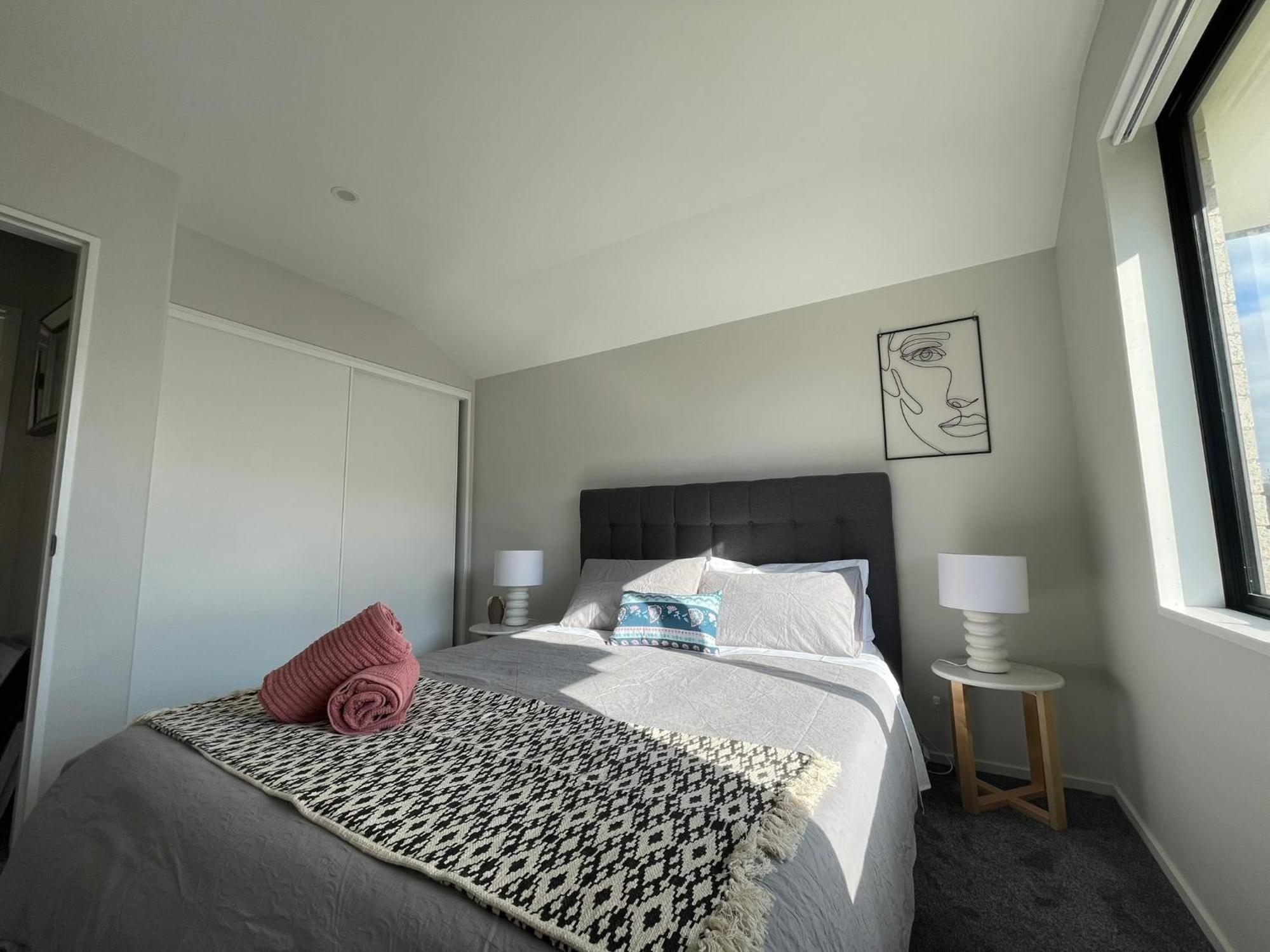 Luxury 4 Bedroom Family Retreat Holiday home