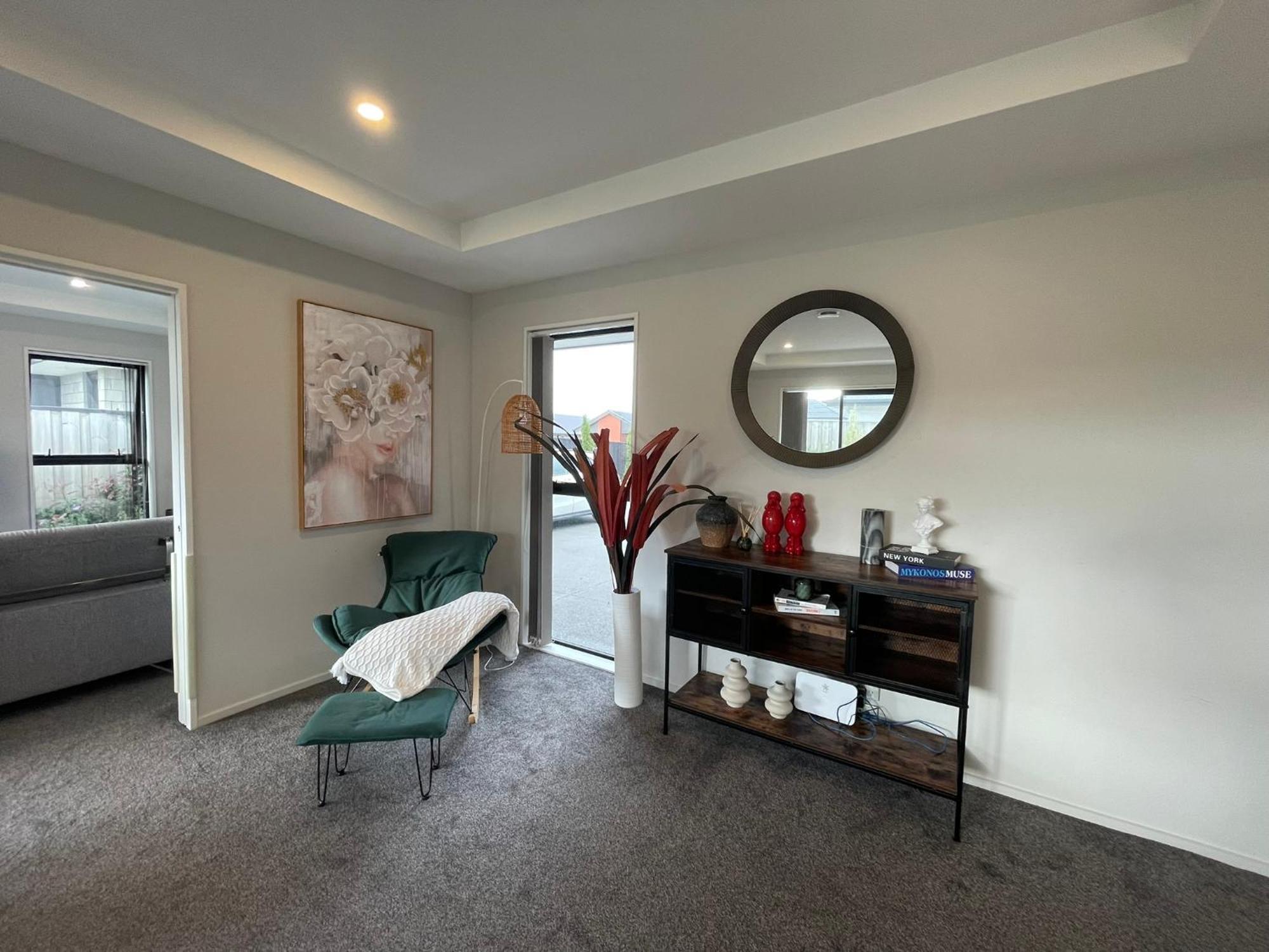 Luxury 4 Bedroom Family Retreat * Lincoln