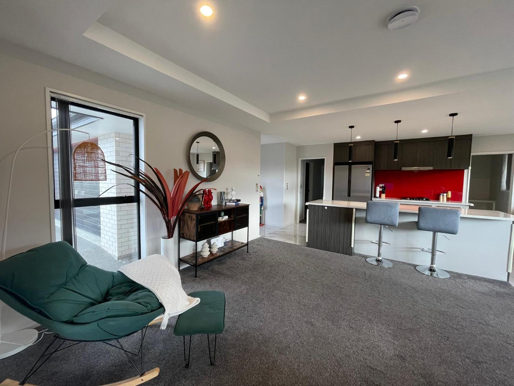 Luxury 4 Bedroom Family Retreat *