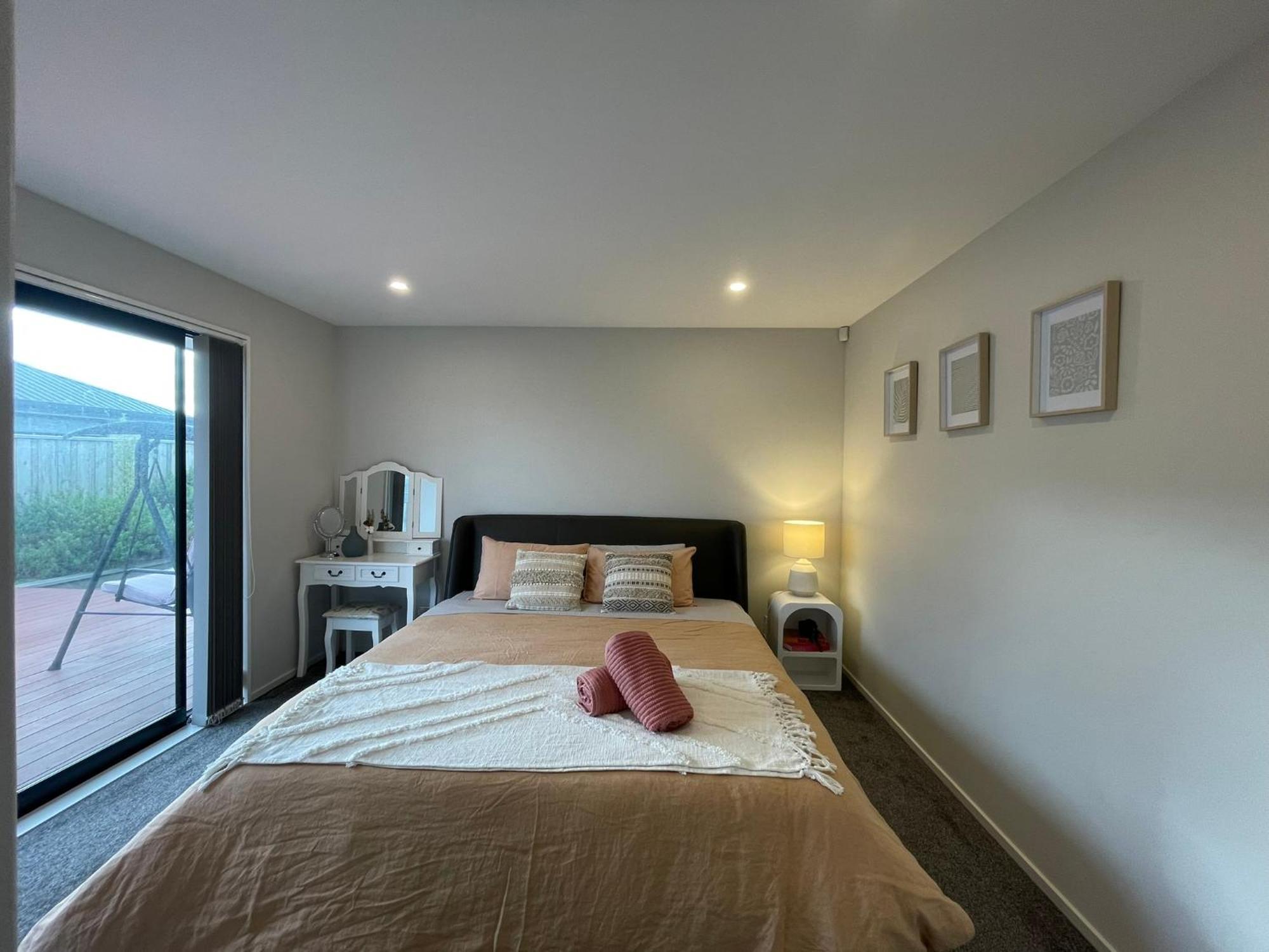 Luxury 4 Bedroom Family Retreat * Lincoln