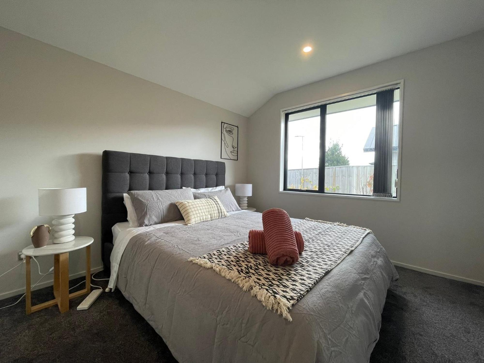 Luxury 4 Bedroom Family Retreat Holiday home Lincoln